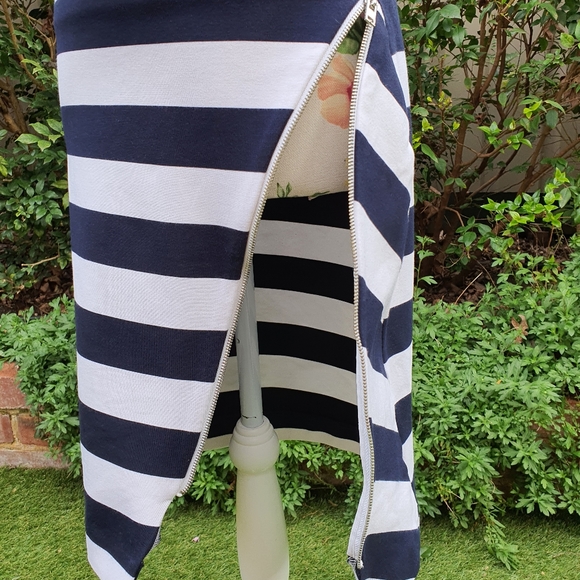 Witchery Navy and White Striped Zip Skirt Sz 10 - Picture 4 of 10